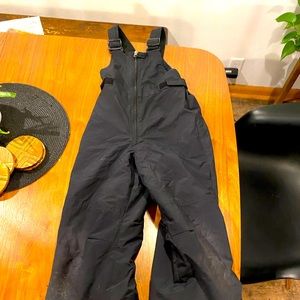 Boys Columbia snowpants size small
